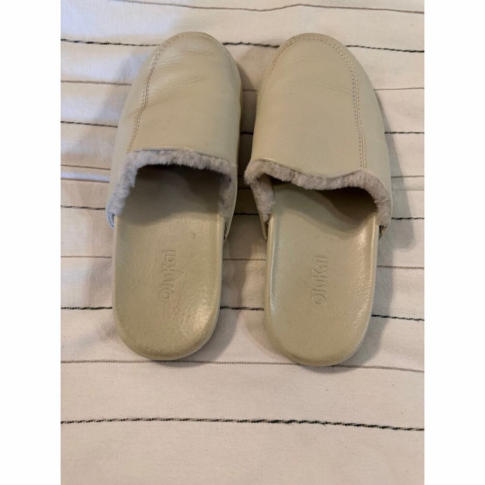 OluKai Konea Women's Shearling Leather Mule Slippers
